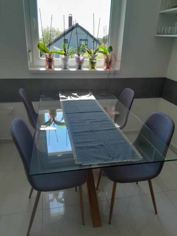 Апартаменты Lila Fuge Apartman Балатонфюред Экстерьер фото